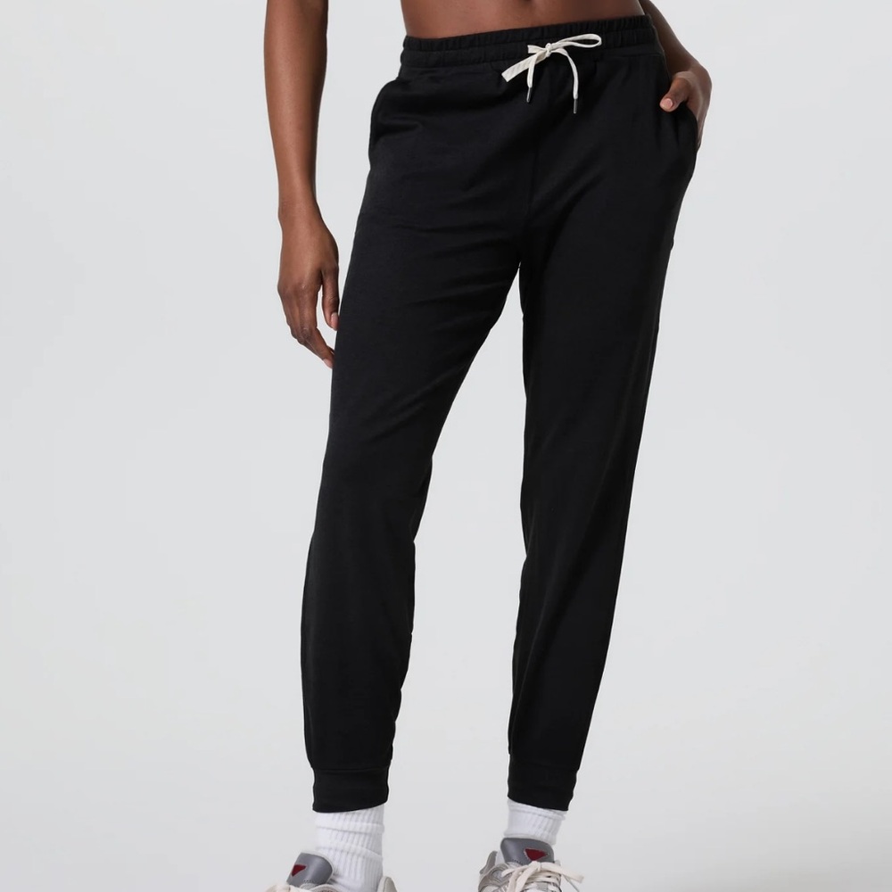 Vuori, performance jogger